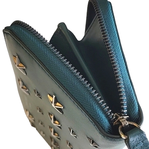 JIMMY CHOO GR Nappa LTHR Star Studded Zip Around 2-Way Wallet w/ CERT Card - Picture 12 of 17